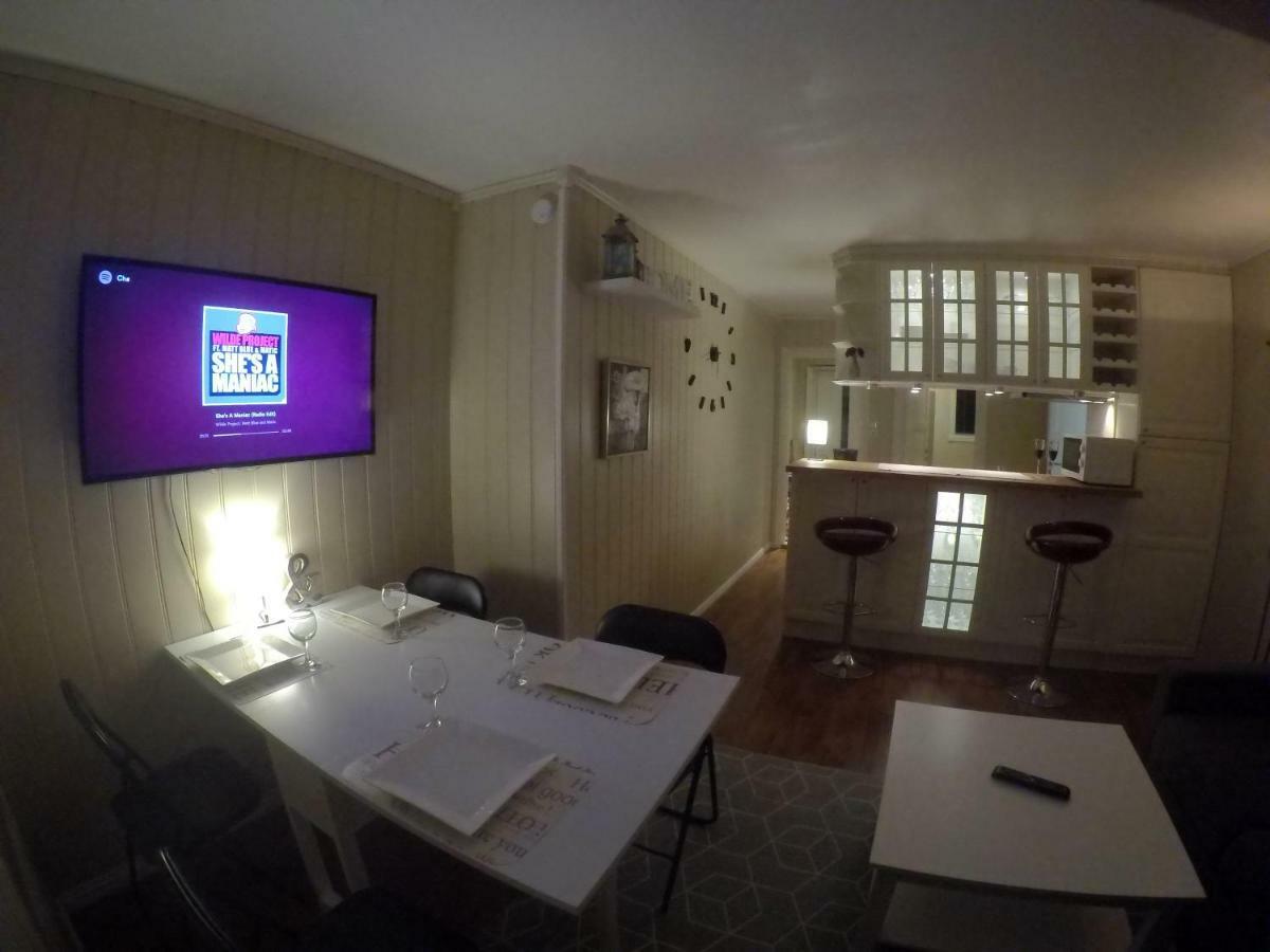 Apartment Near The Airport 特罗姆瑟 外观 照片