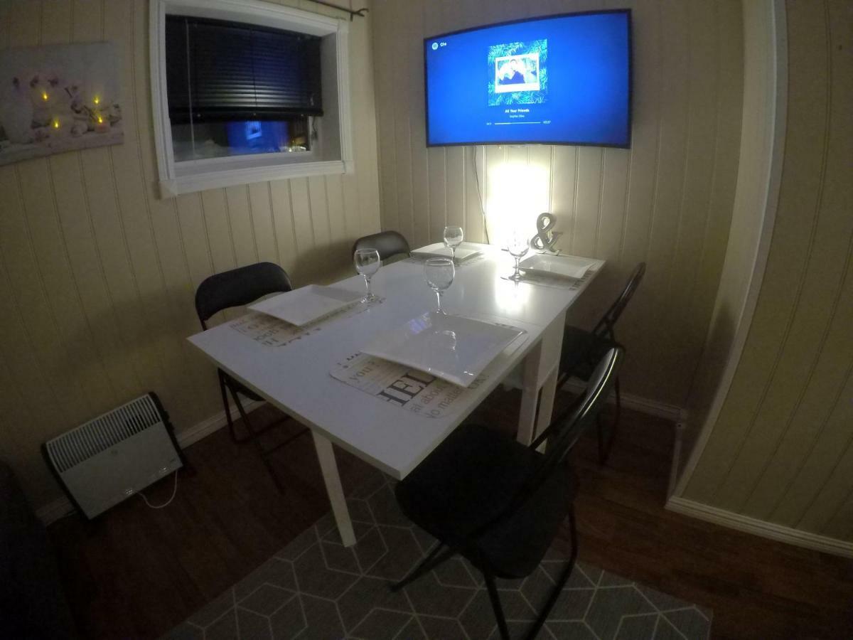 Apartment Near The Airport 特罗姆瑟 外观 照片