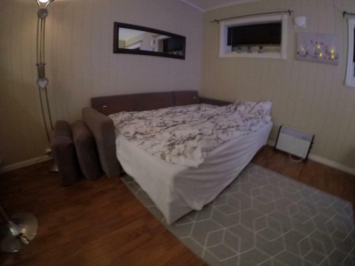 Apartment Near The Airport 特罗姆瑟 外观 照片